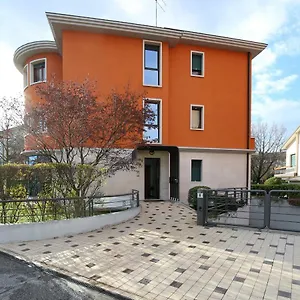 Round Venice Holiday home